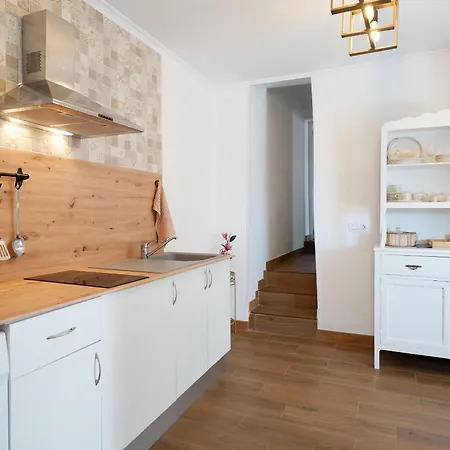 Yourhouse El Hogar De Ireneo A Lägenhet *