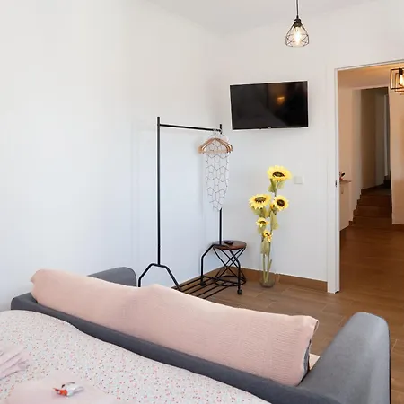 Yourhouse El Hogar De Ireneo A *